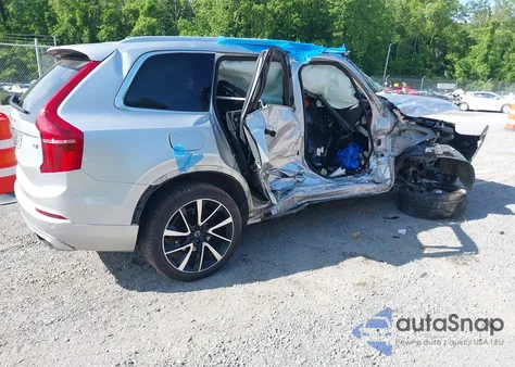 2020 Volvo Xc90 T6 Momentum 6 Passenger from USA, damaged, VIN YV4A221K6L1557582